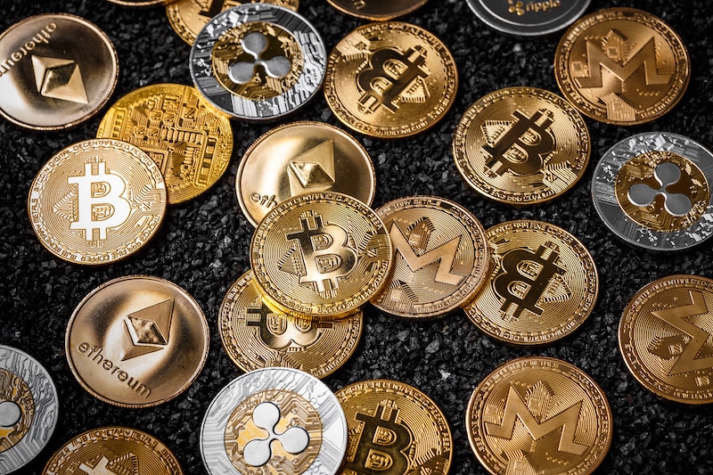 Cryptocurrency Coins2 1