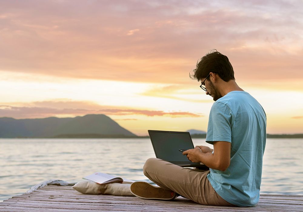 American living abroad